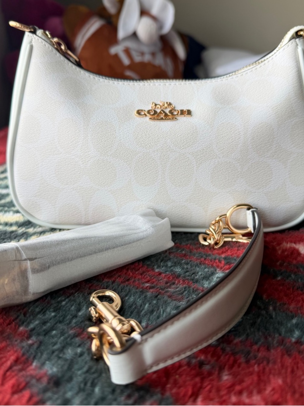 Coach White Signature  Shoulder Bag - Picture 6 of 8
